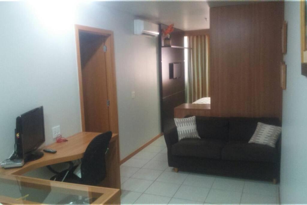 Monumental Nobile-