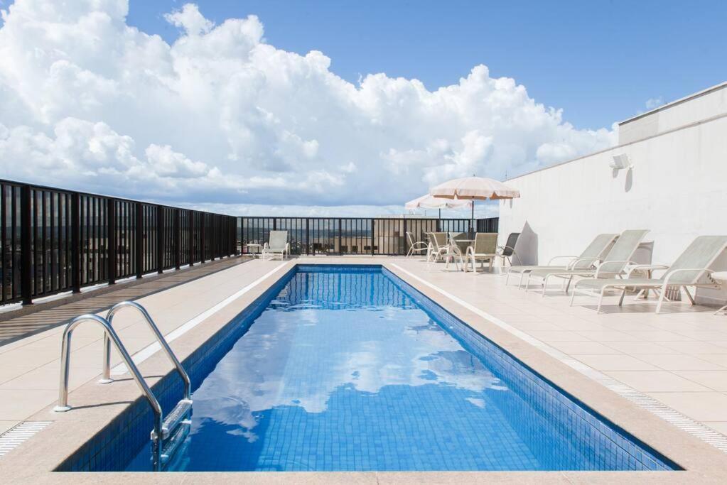 Monumental Nobile-